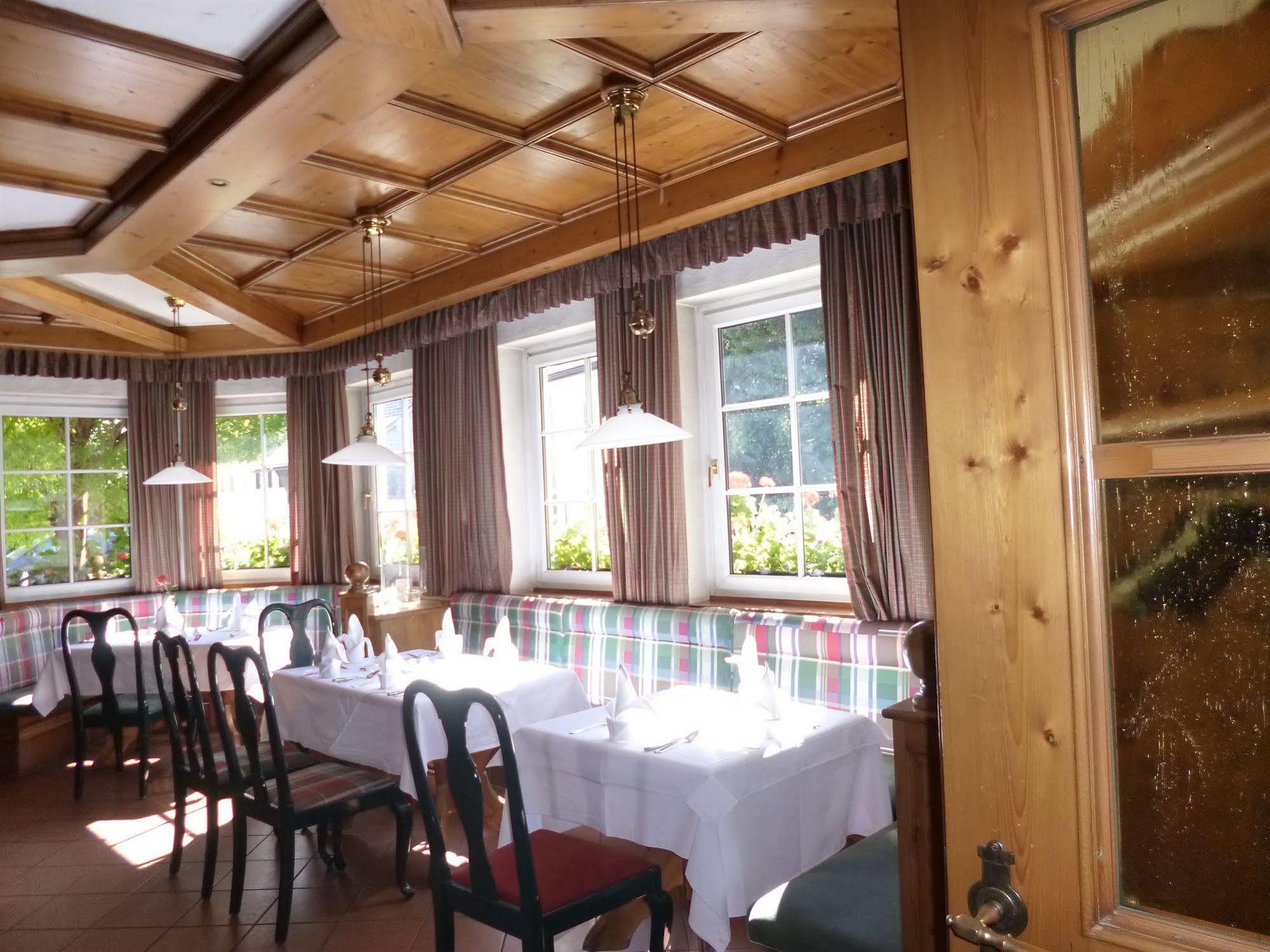 Hotel Walserwirt Экстерьер фото